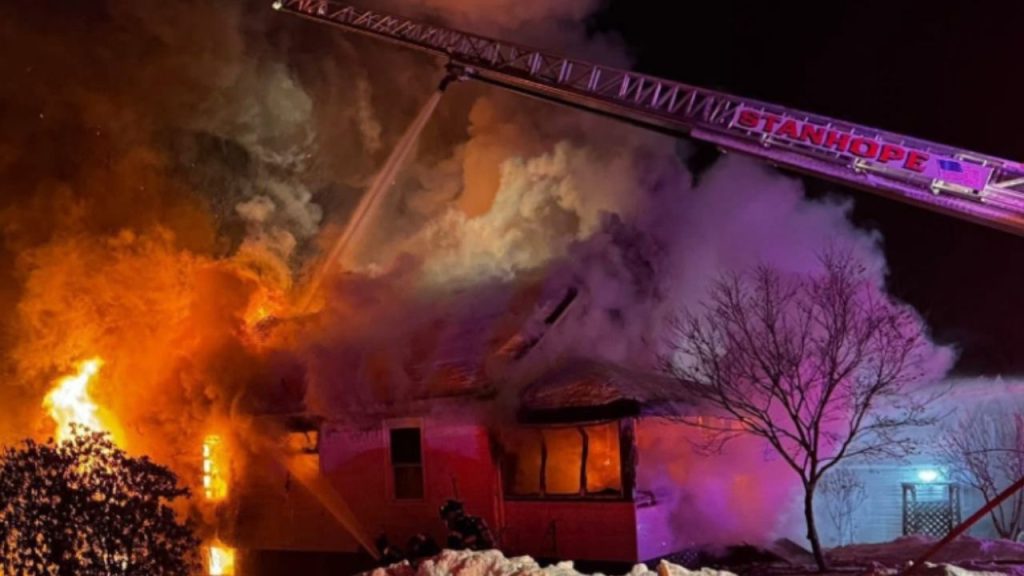 2 injured after early-morning fire destroys Sussex County home
