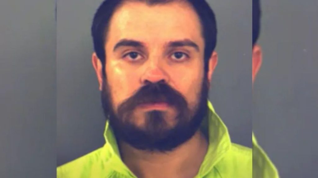 Man apprehended in connection to Central El Paso shooting