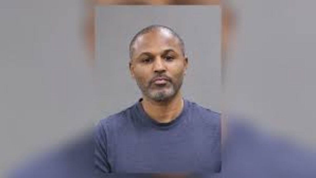 Man arrested after deputies find more than 2lbs of cocaine