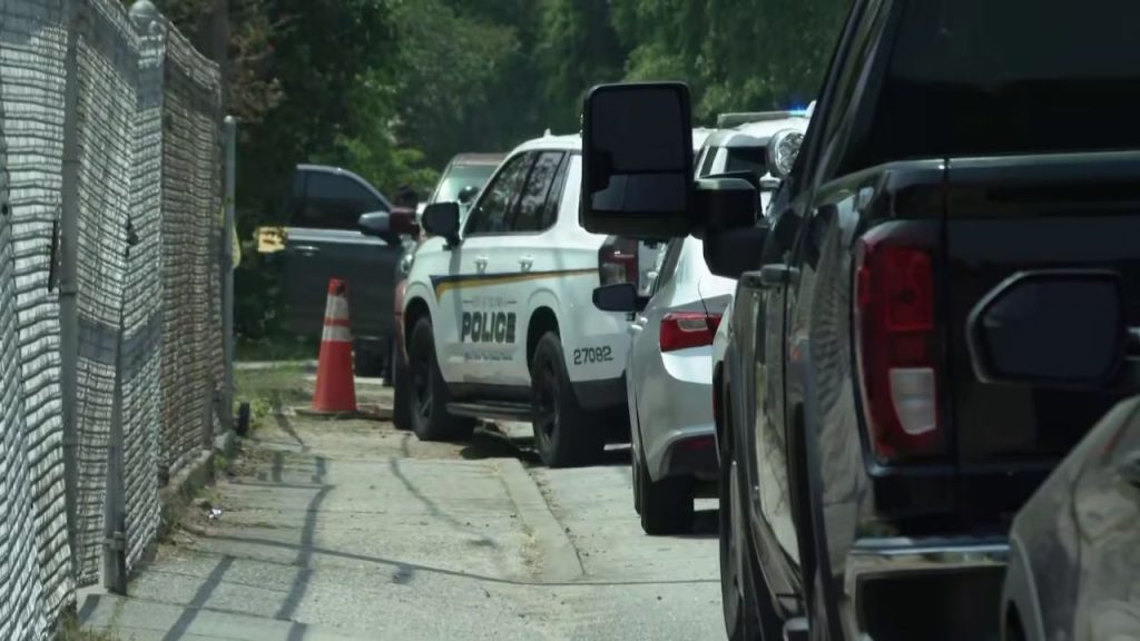 Body discovered as police serve arrest warrant in Columbia