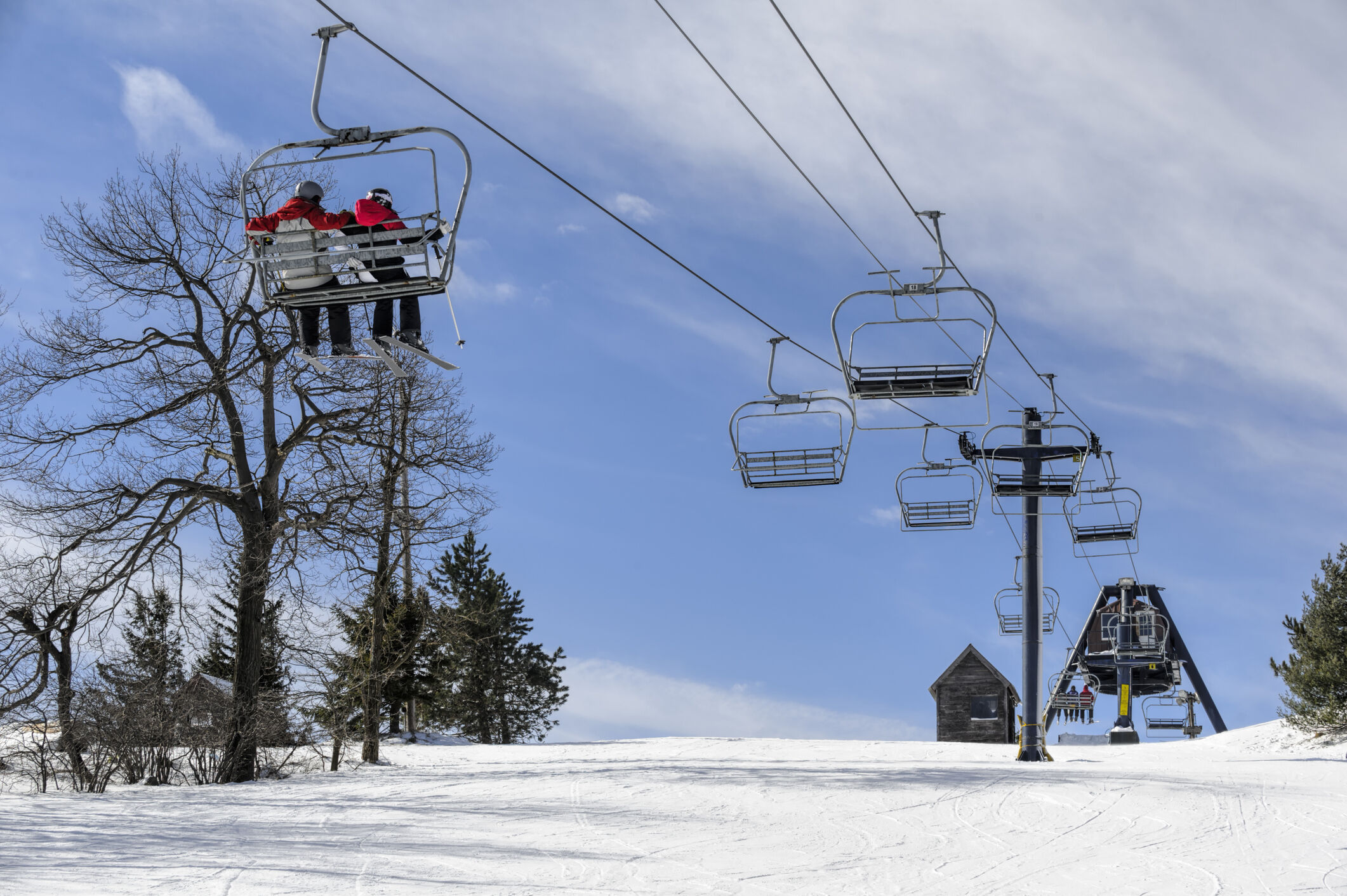 Charges filed against parents after 5-year-old falls from Blue Knob lift