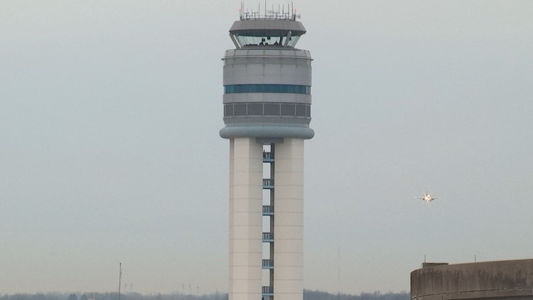 John Glenn Columbus Airport to permanently close walking lot for terminal expansion