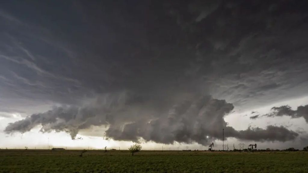 Strong Storms May Bring Lightning And Heavy Rain To Parts Of Texas