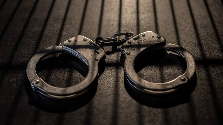 Warrant: Man passed stolen lottery ticket for $10 payout in Richland County